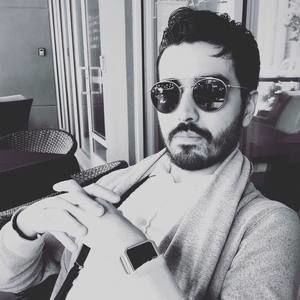 Meet your Posher, Adrian